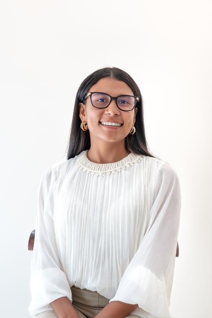 Delia Goldoni — Asistente Legal / Legal Assistant