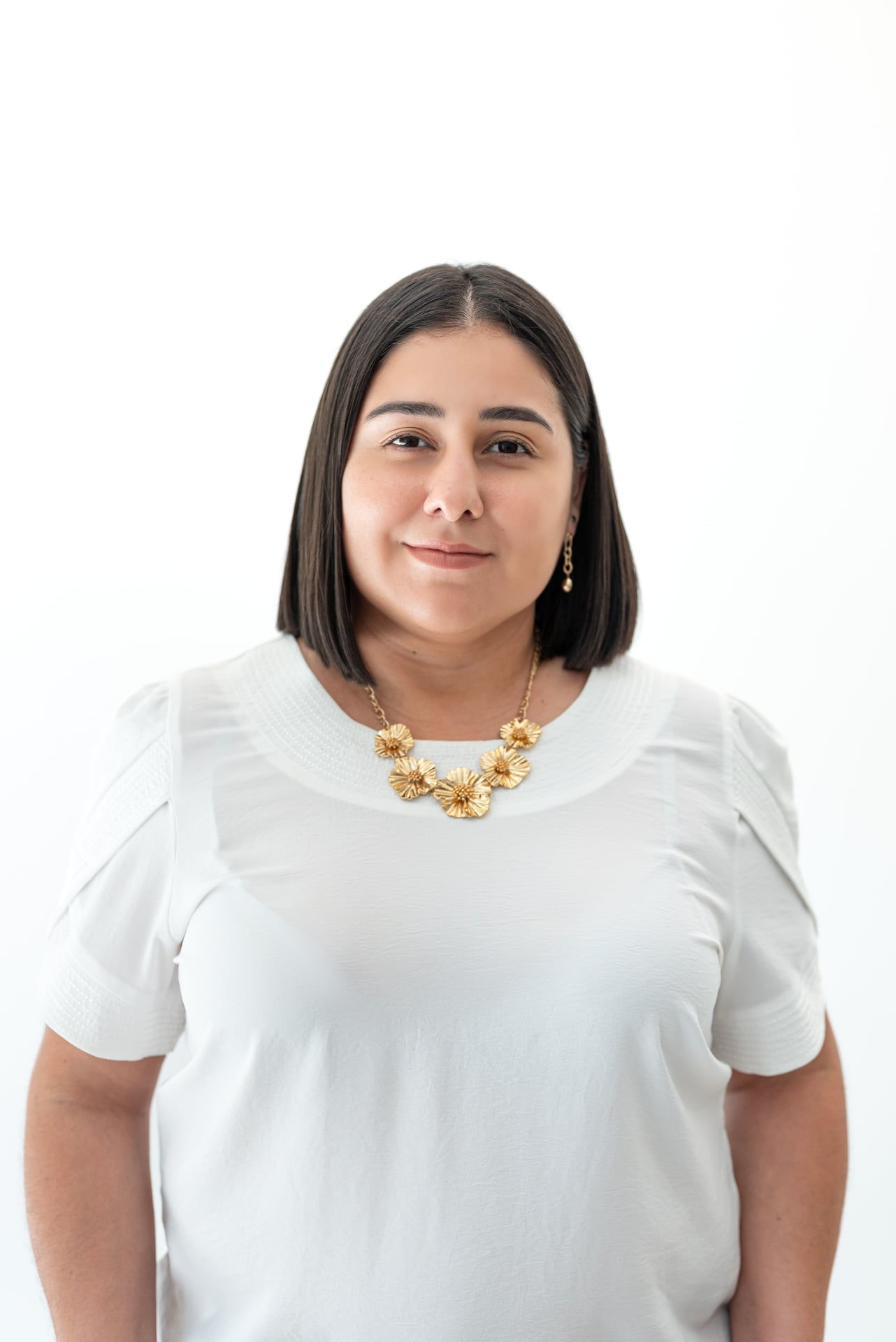Noelia Gutierrez — Abogada y Notaria / Attorney and Notary
